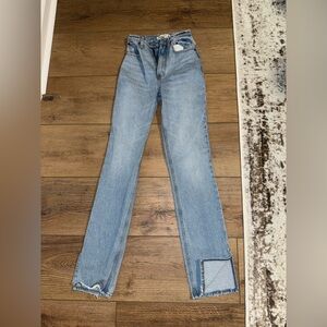 Ultra high rise 90s straight jean